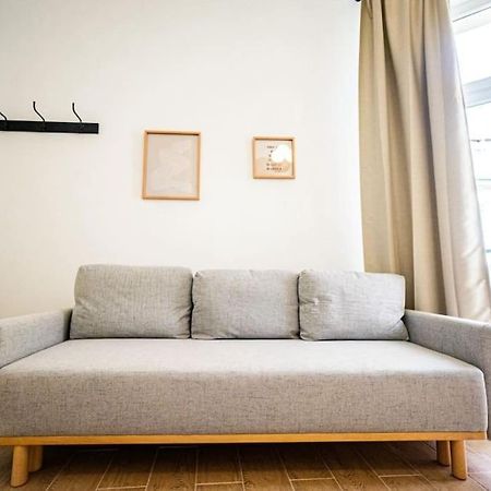 Lovely Apartment In Warschau Exterior foto